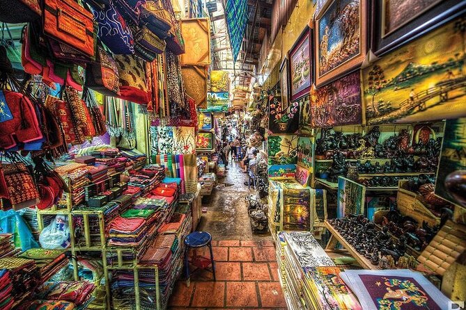 Private Half-Day Tour of Phnom Penh's Traditional Markets - Hotel pickup keeps a short tour on schedule