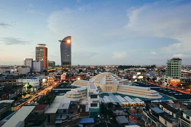 Private Half-Day Tour of Phnom Penh's Traditional Markets - Russian Market: the main browsing stop