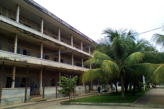 Private Half Day Trip to Genocidal Museum & Killing Field - Choosing the best time of day