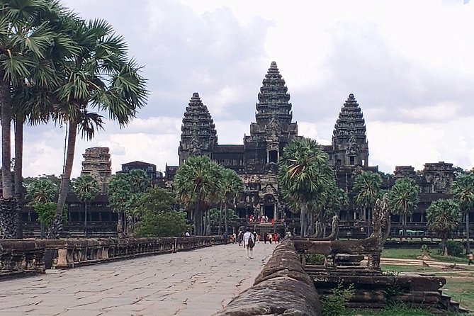 Private One Day Tour with Sunrise at Angkor Wat - Royal terraces along Angkor Thom