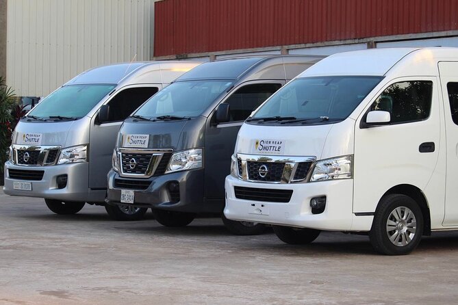 PRIVATE / SHARED Siem Reap Airport ( SAI ) Pick up & Transfers - The 50 to 60 minute ride to town
