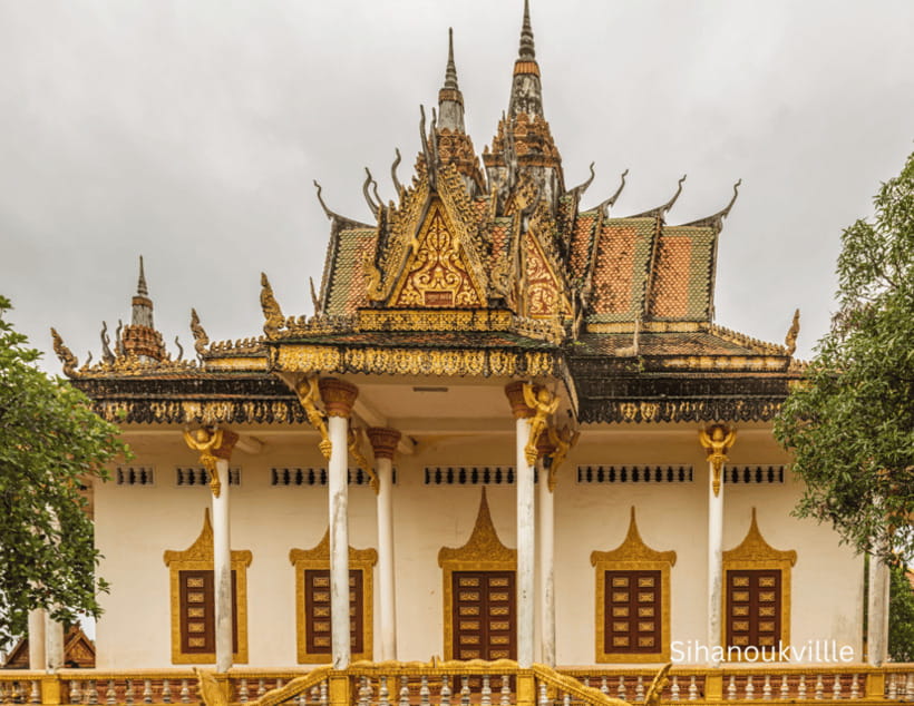 Private Sihanoukville Experience - Wat Krom, known as Wat IntNhean
