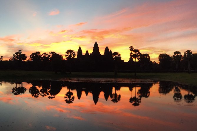 Private: Sunrise Angkor Wat Full Day Guided Visit - The sunset detail needs clarification