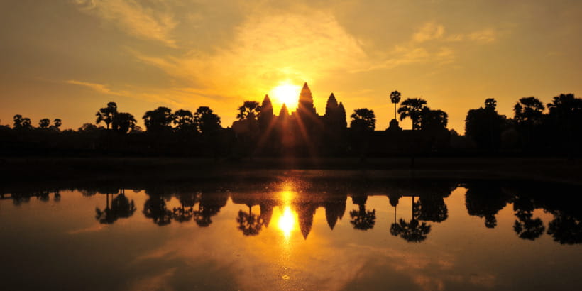 Private Sunrise Angkor Wat Tour - Ta Prohm and the Spung tree roots