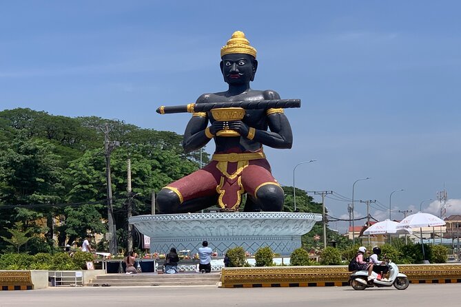 Private Taxi Phnom Penh to Battambang - Why a private car makes sense on this Cambodian route