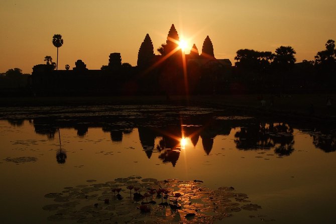 Private Temples Guided Tour (Angkor Wat, Ta Prom & Angkor Thom) - Bayon’s stone faces complete the temple trio