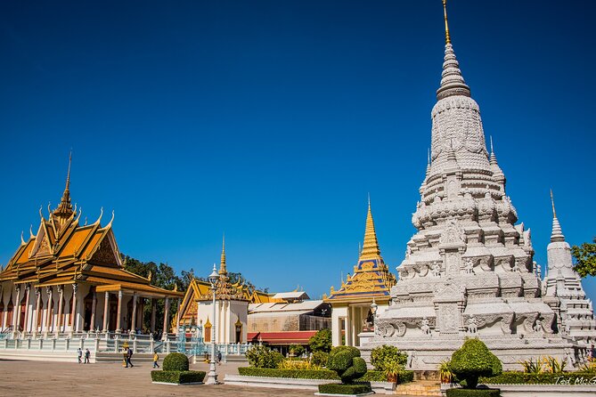 Private Tour: Phnom Penh City Tour Full Day - Tuol Sleng requires time, care, and a steady pace