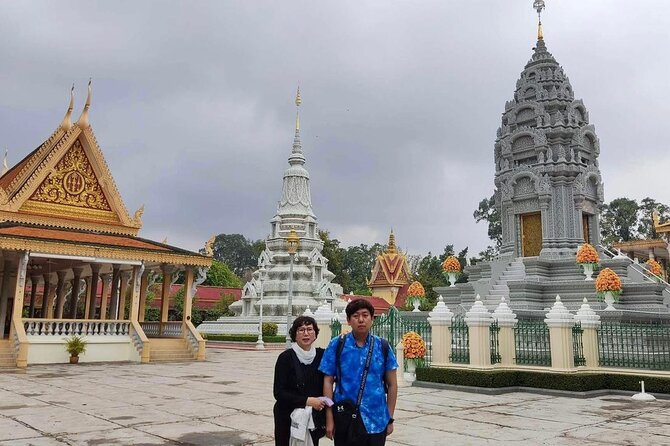 Private Tour: Phnom Penh City Tour Full Day - Russian Market ends the day with everyday Phnom Penh