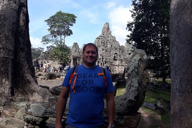 Private Tour: Siem Reap Full Day Tour With Angkor Wat Banteay Srei Bayon Temple and Ta Prohm - Key points at a glance
