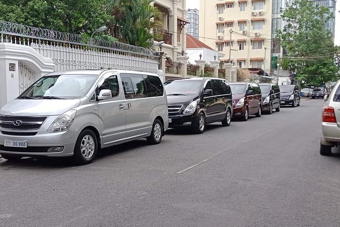 Private Transfer from Siem Reap to Phnom Penh - The unusual roadside stop at Skun