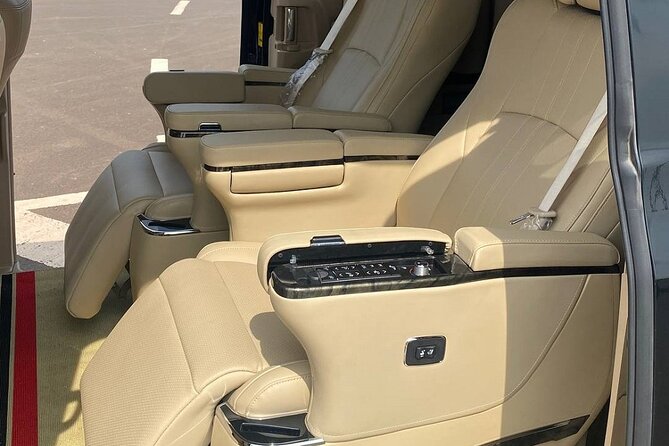 Private Van Phnom Penh To Siem Reap English Speaking Driver - Why the $100 group price can work well