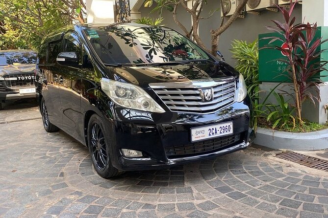 Private Van Phnom Penh To Siem Reap English Speaking Driver - The van, driver, and comfort level