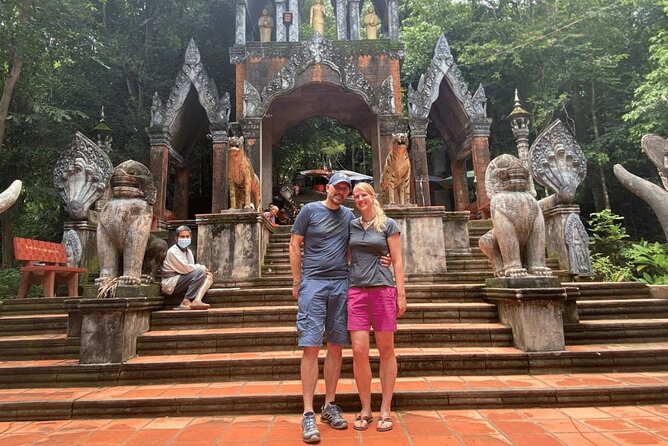 Private Vehicle - Kulen Waterfall and 1000 Lingas - The pagoda and reclining Buddha