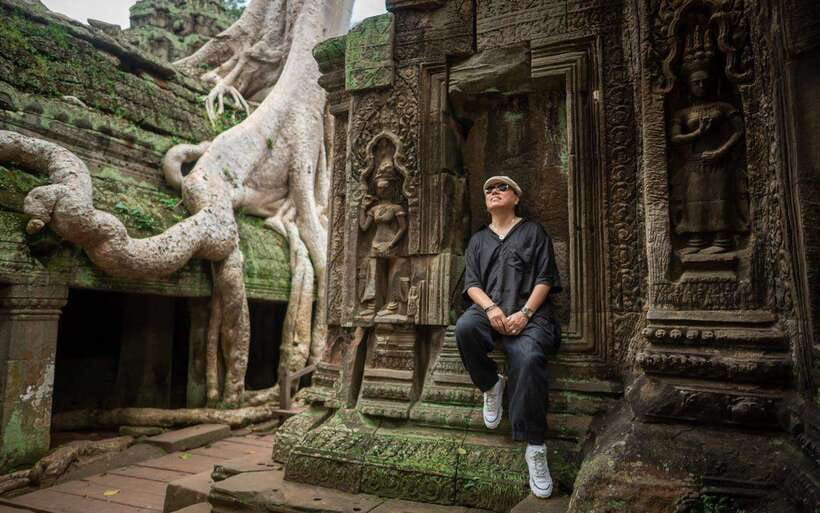 Professional Photoshoot in Angkor Archaeological Park - Bayon and its expressive stone faces