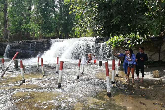 Prrivate Guided Tour To Bantey Srei Temple And Phnom Kulen Paradise Waterfall - Why Phnom Kulen makes this more than a temple tour