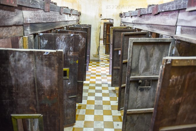 Remnants of a Khmer Rouge Era - What the private guide adds