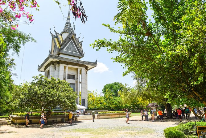 Remnants of a Khmer Rouge Era - Who should book this tour?