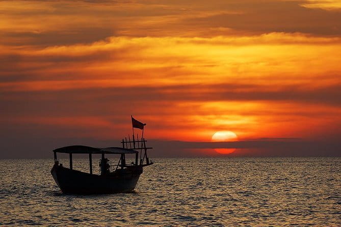 Scenic Boat Journey from Siem Reap to Battambang - Who will enjoy this slow Cambodian connection
