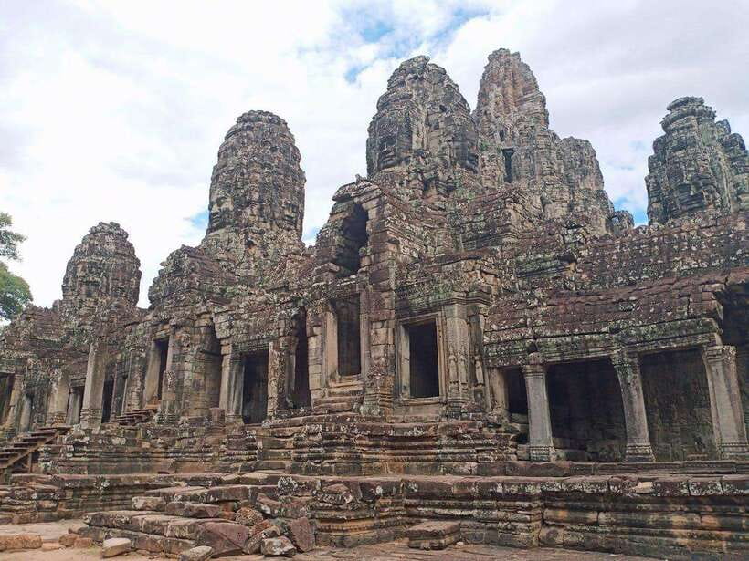 Sharing Trip to Angkor Temple with sunset - Angkor Thom and the South Gate