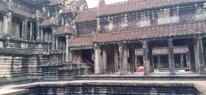Sharing Trip to Angkor Temple with sunset - Heat, clothing, and physical effort