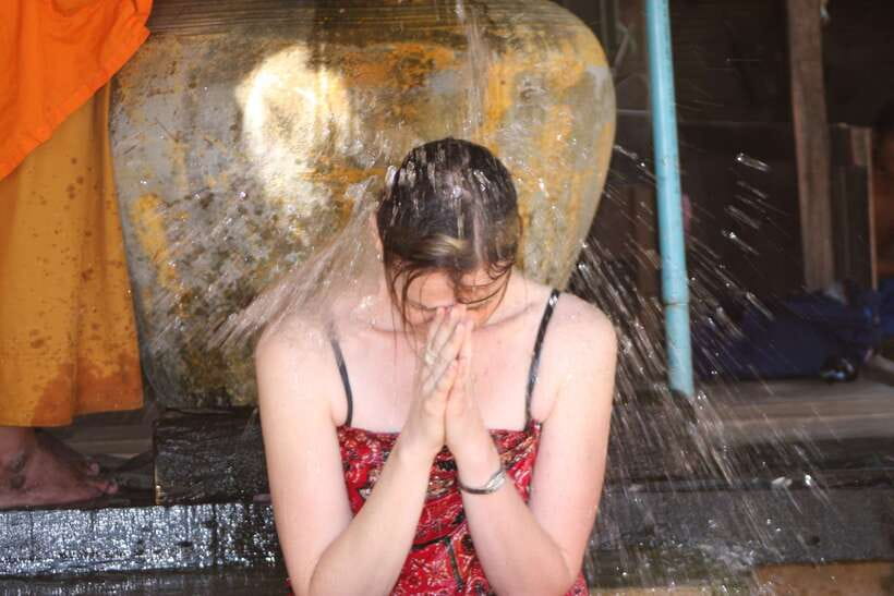 Siem Reap: 1-Hour Cambodian Buddhist Water Blessing - What happens during the monk-led ceremony
