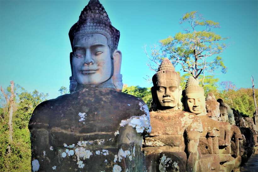 Siem Reap: 2-Day Temple Highlights Sunrise and Sunset Option - Sunset choices: Bakheng Temple or the rice fields