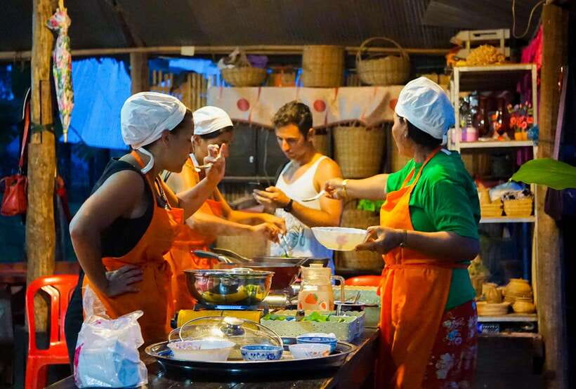 Siem Reap: Afternoon Cooking Class & Village Tour - Choosing vegetables at local farms