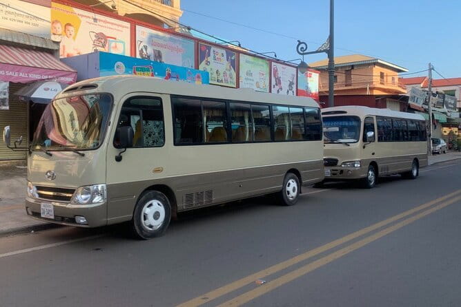 Siem Reap Angkor Airport to Siem Reap City by Shuttle Bus - The shared ride and what the one-hour estimate means