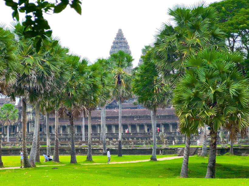Siem Reap: Angkor Wat, Bayon & Ta Prohm Guided Tour - Key points to know before booking