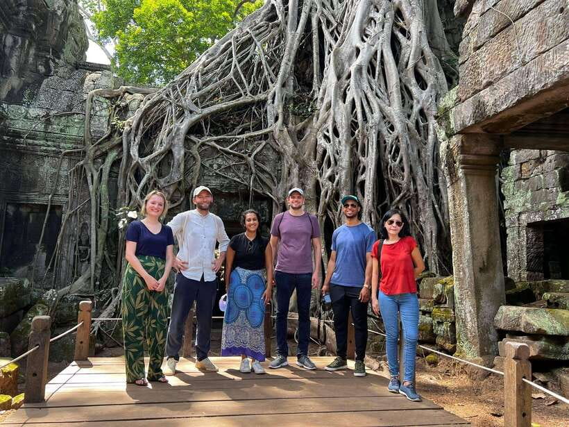 Siem Reap: Angkor Wat, Bayon & Ta Prohm Guided Tour - Angkor Wat: two hours inside Cambodia’s great monument