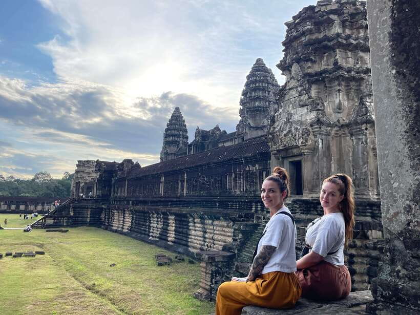 Siem Reap: Angkor Wat Private full Day Tour - Key points at a glance