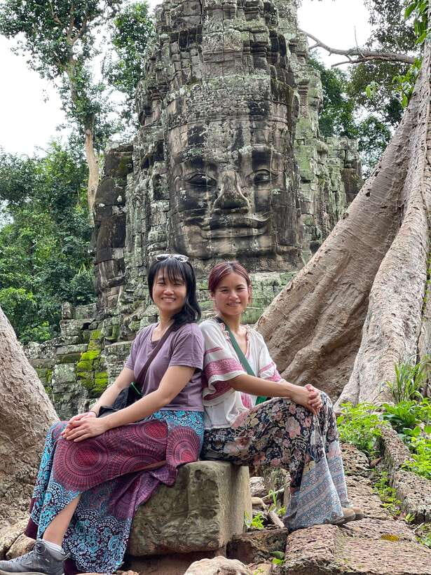 Siem Reap: Angkor Wat Private full Day Tour - Lunch and a needed pause