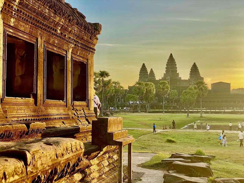 Siem Reap: Angkor Wat Private Tuk-Tuk Tour - Sunrise at Angkor Wat
