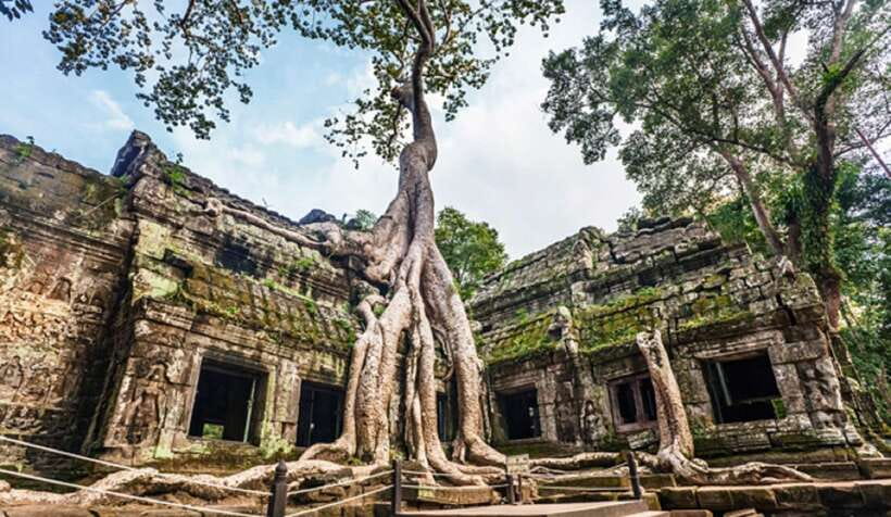 Siem Reap: Angkor Wat: Small-Group Sunrise or Sunset Tour - Breakfast near Banteay Kdei