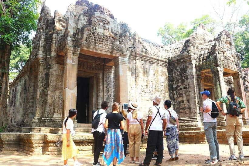 Siem Reap: Angkor Wat: Small-Group with Sunset Tour - Who should book this temple circuit?