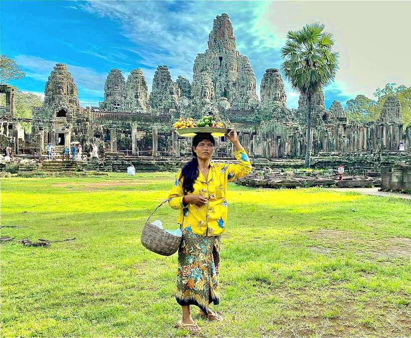 Siem Reap: Angkor Wat Sunrise Tour With Small Group - Ta Prohm closes the day with tree-covered ruins