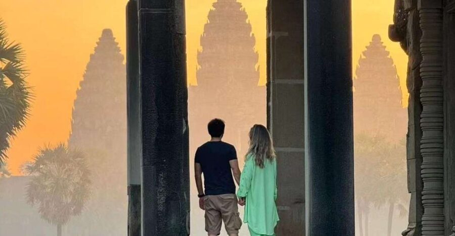 Siem Reap: Angkor Wat Sunrise Tour with Spanish Guide - What to wear and pack for the temples