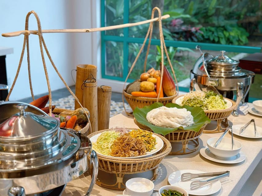 Siem Reap: Apsara Dance Show and Dinner with Hotel Pickup - How the evening is organized