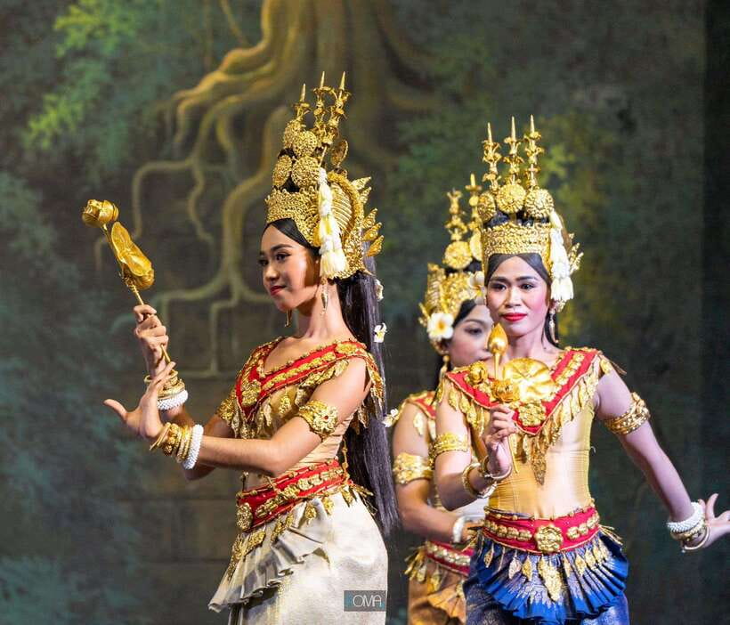 Siem Reap: Apsara Dance Show with Buffet Dinner & Tuk-Tuk... - The tuk-tuk ride sets the tone