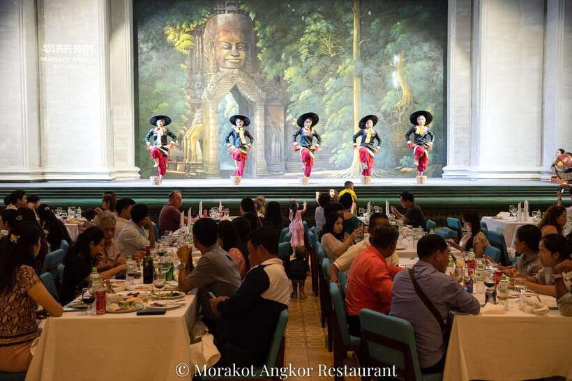 Siem Reap: Apsara Show Including Dinner & Hotel Pickup - The restaurant setting and overall pace