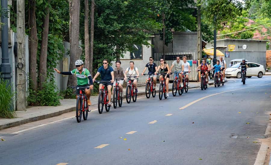 Siem Reap City Haft Day Bike Tour - Practical advice before you go