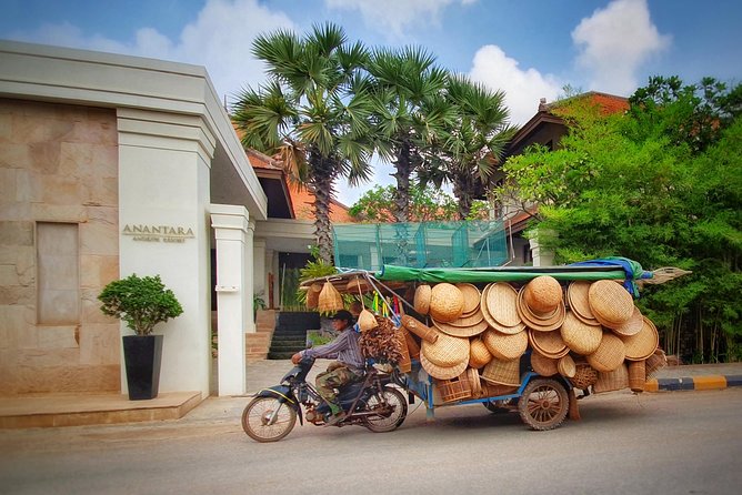 Siem Reap City Hidden Gems (Private Guided Tour) - Royal Residence, Big Bat Park, and city stories