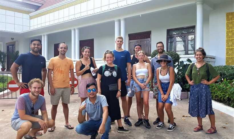 Siem Reap: City Walking Tour - What the guides add to the walk