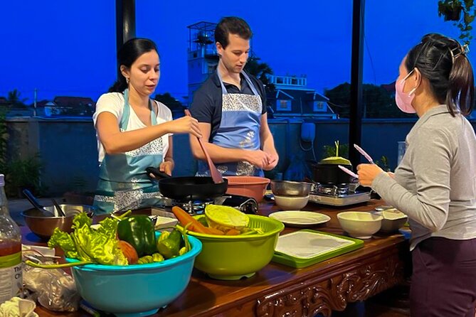 Siem Reap Cooking Class - Choosing three Khmer dishes