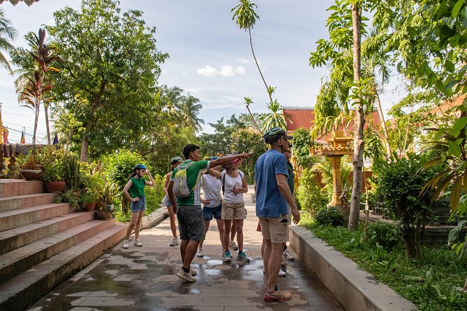 Siem Reap Countryside Bike Tour / E-Bike or Tuk Tuk - Farms that show how local food is made