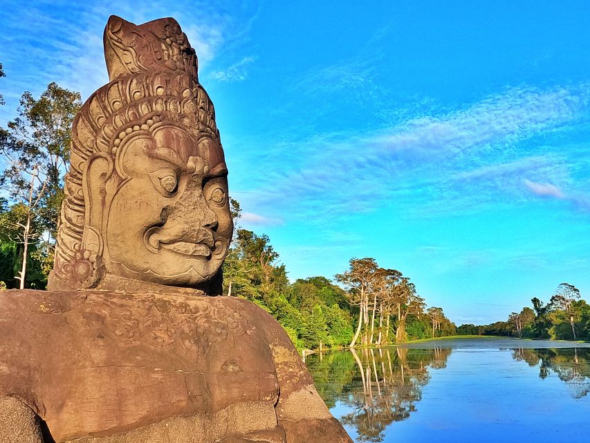 Siem Reap - Discover Angkor Wat by Jeep - Ta Prohm and the Tomb Raider effect
