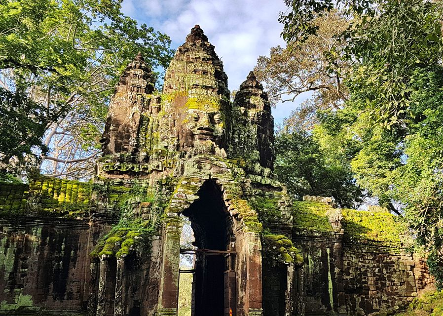 Siem Reap - Discover Angkor Wat by Jeep - The quieter temples and back roads