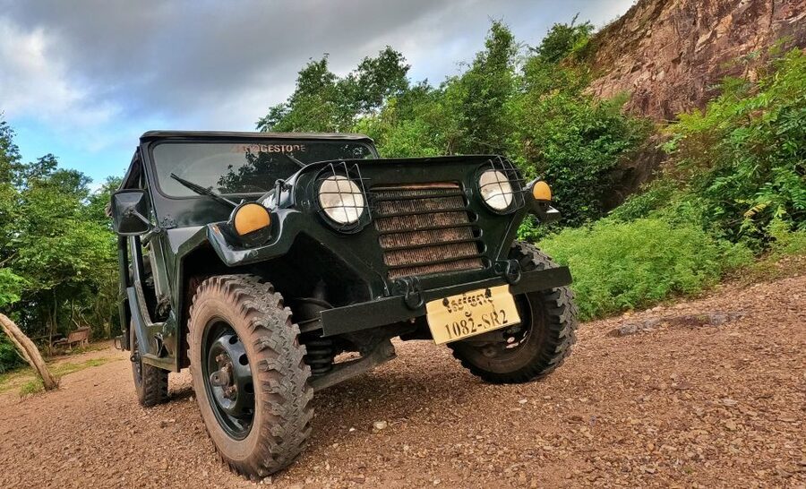 Siem Reap - Discover Angkor Wat by Jeep - Starting with Angkor Thom and Bayon