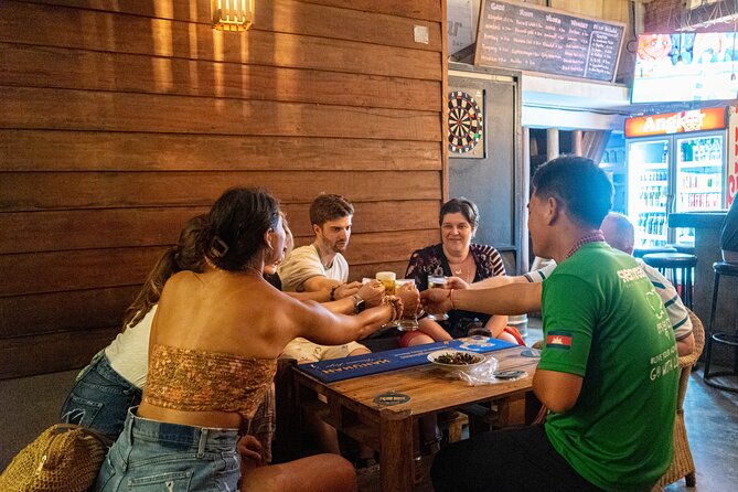 Siem Reap Evening Food Tour - Inclusive 5 stops Local Tastings - Why this food tour works in Siem Reap