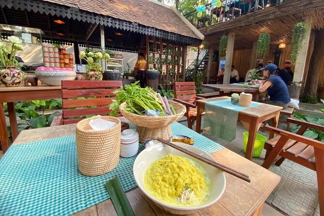 Siem Reap Evening Food Tour - Inclusive 5 stops Local Tastings - Guide quality can make or break the night